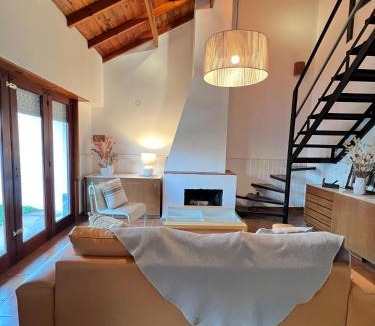 Constitucion House | Hermosa casa a 300 metros del mar con cochera Se requiere reserva