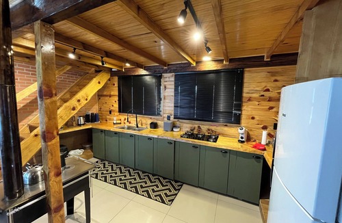 Bom Retiro Cottage | Hill House - Campo Novo