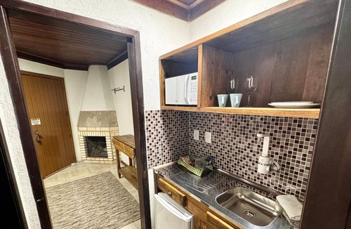 Floresta Ski Chalet | Hilltop Chalés Gramado