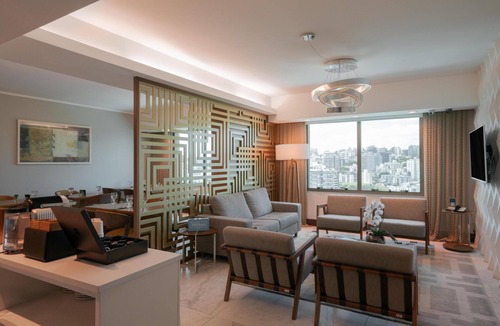 Moinhos de Vento Hotel | Hilton Porto Alegre