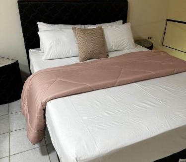 Ciudad Del Este Apartment | Hollywood Alojamiento, Apt 3