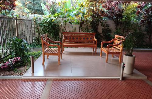 Centro House | Home 411
