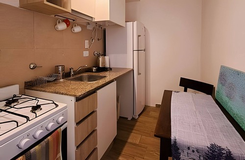 Centro Apartment | Hornera Eli - Steps from Oroño with parking