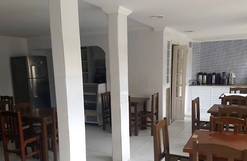 Sao Cristovao Apartment | Hospedagem Central - Suíte 02 - Cabo Frio - Aluguel Econômico