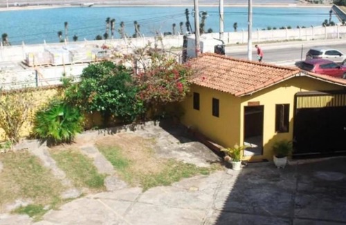 Sao Cristovao Apartment | Hospedagem Central - Suíte 108 - Cabo Frio - Aluguel Econômico