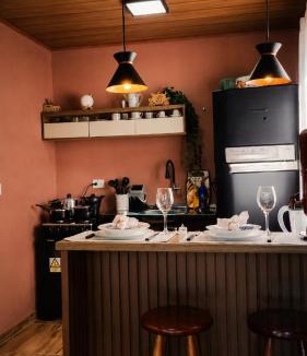 Capela do Alto House | Hospedagem Corporativa - WiFi Rápido e Cozinha Equipada