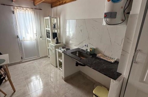 La Union Apartment | Hospedaje L H primero B Ezeiza a 15 min del aeropuerto