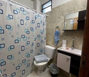 Encarnacion Hostel | Hospedaje Playa San Isidro