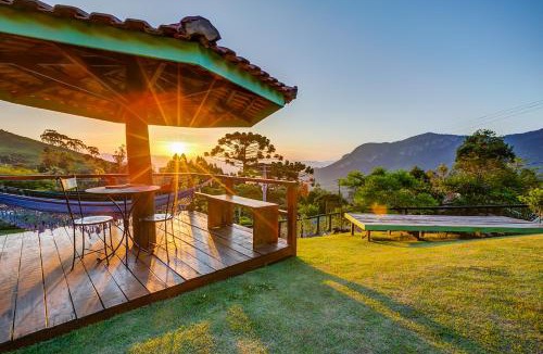 Sao Bento do Sapucai House | Hospedaria Estação Píccola No quintal da Pedra do Baú