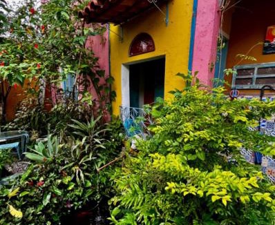 Porto da Madama House | Hospedaria Santa Bárbara