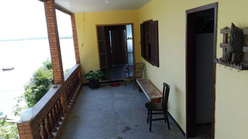 Guaraquecaba House | Hospede-se com conforto e vista privilegiada