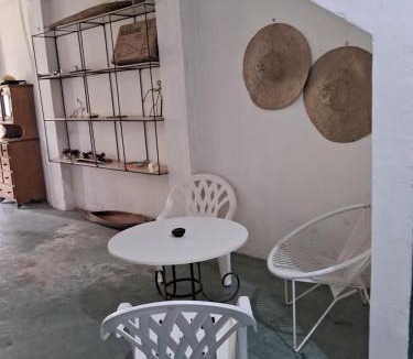 Dois de Julho House | Hostal da Glau