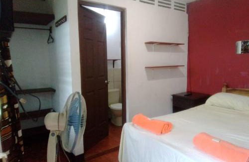 Leon Hostel | Hostal El Jardin