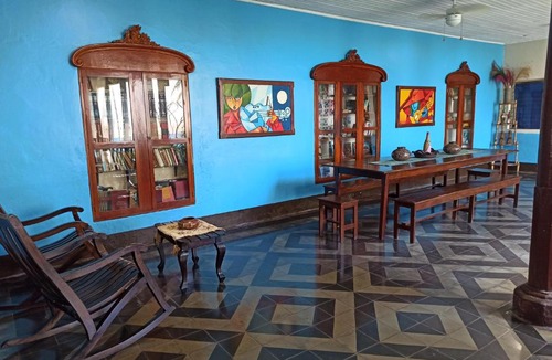 Leon Hotel | Hostal Harvest House