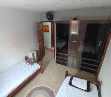 Floresta House | HOSTEL da FLORESTA - centro BH