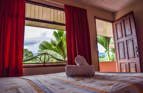 La Fortuna Hostel | Hostel La Choza Inn