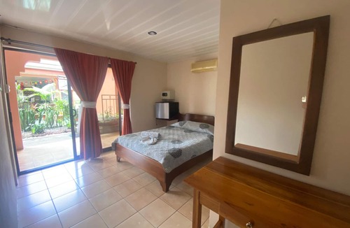 La Fortuna Hostel | Hostel La Choza Inn
