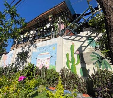 Catedral Hostel | Hostel La petite maison de Diana