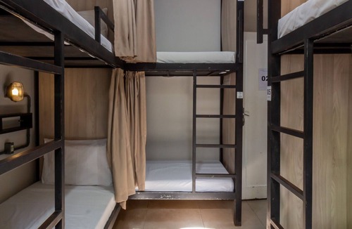 Leblon Bed & Breakfast | Hostel Leblon - 6-bed female shared room