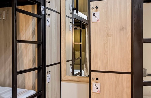 Leblon Bed & Breakfast | Hostel Leblon - 6-bed mixed shared room