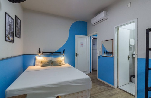 Leblon Bed & Breakfast | Hostel Leblon - private double suite