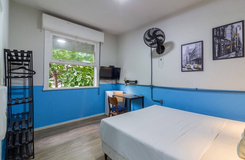Leblon Bed & Breakfast | Hostel Leblon - private double suite