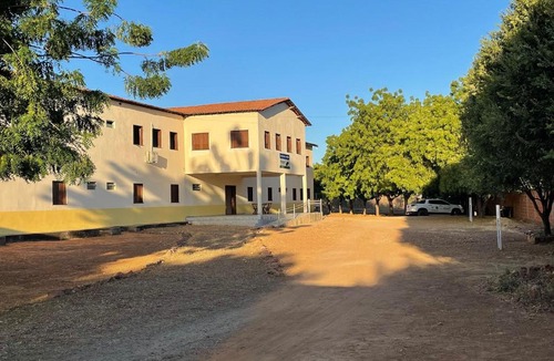Coronel Jose Dias House | Hostel o Viveiro - Serra da Capivara - Prédio JK