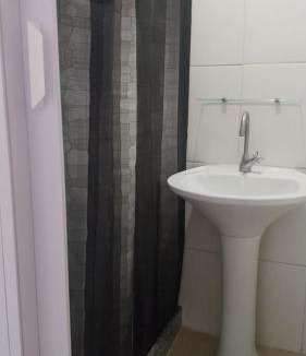 Benfica Hotel | Hostel OS ETERNOS MONIS