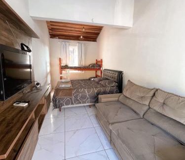 Costeira do Pirajubae Hostel | Hostel Ribeirão Dourado