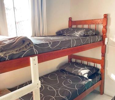 Costeira do Pirajubae Hostel | Hostel Ribeirão Dourado