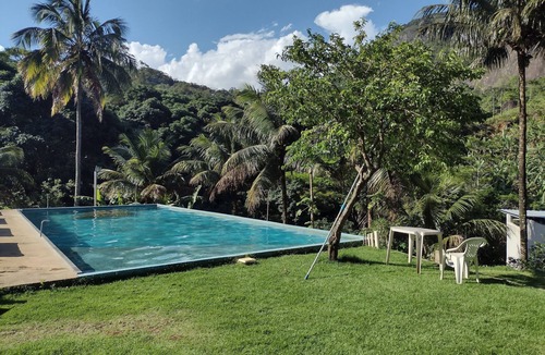 Parque da Areia Preta House | Hostel Sítio Moinho D'água