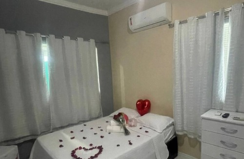 Sao Vicente de Paula House | HOSTEL TRAINERAS SUITE