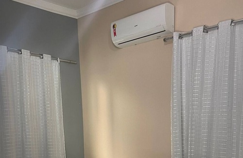 Sao Vicente de Paula House | HOSTEL TRAINERAS SUITE