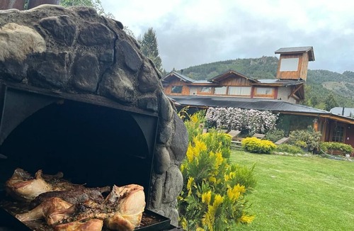 Meliquina Hotel | Hostería Meliquina
