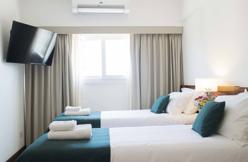 San Cristobal Hotel | Hotel 6 De Octubre