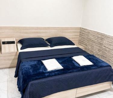 Zona Leste Hotel | Hotel Caliente - Café da Manhã e Estacionamento Incluso