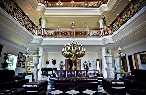 Alto da Boa Vista Hotel | Hotel Castelo Nacional Inn Campos do Jordão