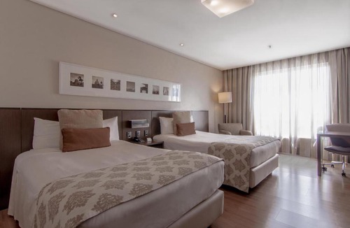 Porto Alegre Hotel | Hotel Deville Prime Porto Alegre