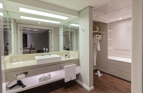 Porto Alegre Hotel | Hotel Deville Prime Porto Alegre