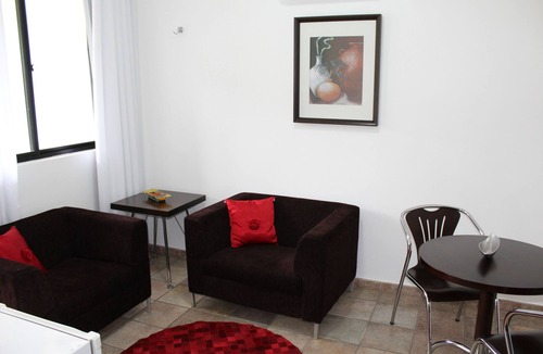 Nucleo Industrial Hotel | Hotel Dom Henrique