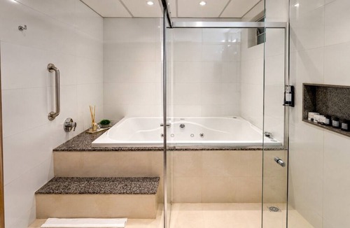 Central - West Region Hotel | Hotel Greenville by Slim Hotéis