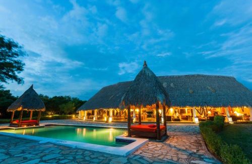 Popoyo Hotel | Hotel Punta Teonoste Boutique Beachfront Resort