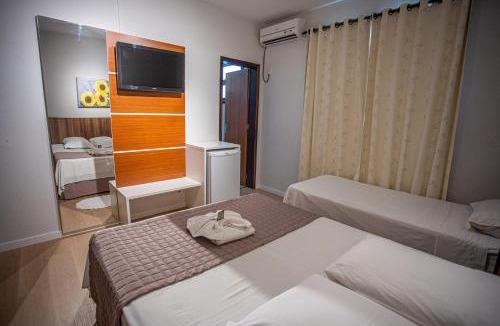 Sete de Setembro Hotel | Hotel Raul's