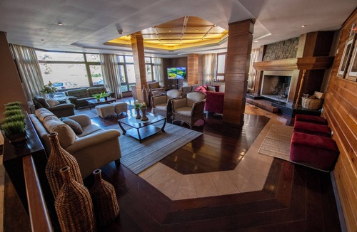 Quinta da Serra Hotel | Hotel Serra Nevada
