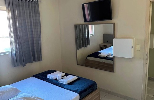 Zona Leste Hotel | Hotel Skala