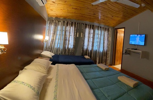 Mariano Roque Alonso Hotel | Hotel Solares