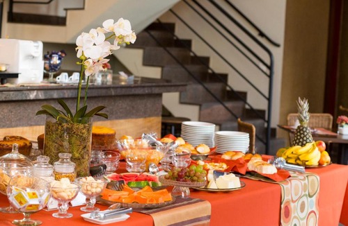 Sete Lagoas Hotel | Hotel Vila Serrana