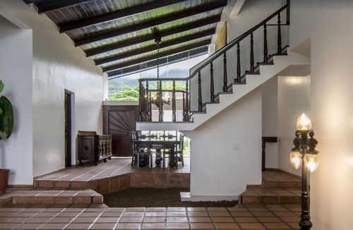 Praia do Pauba House | HOUSE FACING PAUBA BEACH, RIGHT ON THE SAND