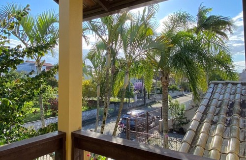 Cachoeira do Bom Jesus House | House for seasonal rental.