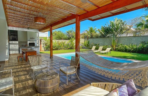 Maresias House | House in a beachfront condominium - available for New Year's Eve.